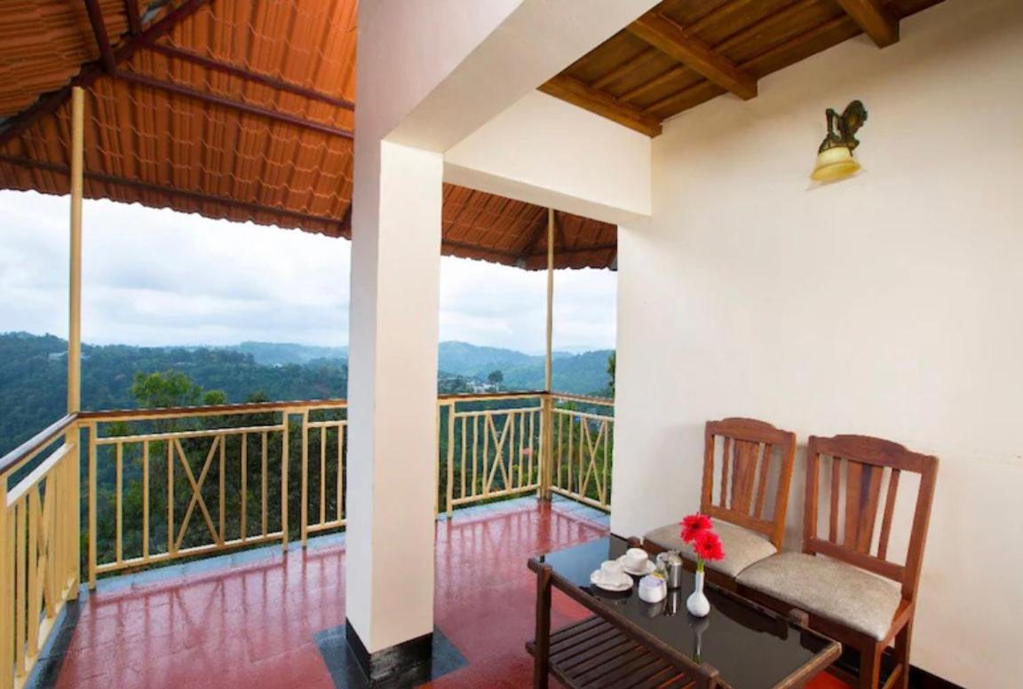 Lazo Golden Valley Resort , Munnar Εξωτερικό φωτογραφία